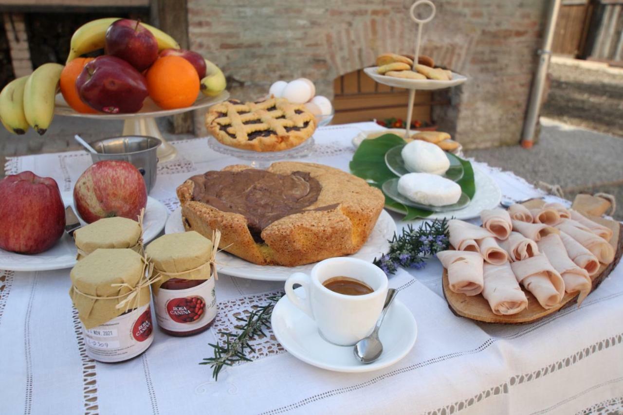 Agriturismo "La Fondazza" Imola Exterior foto